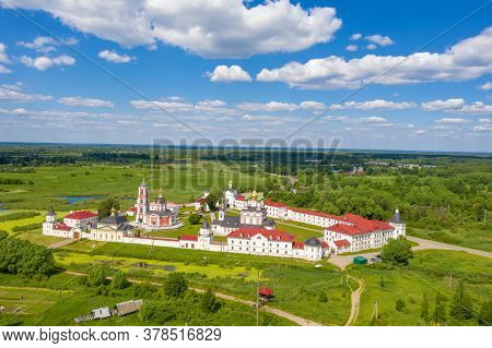 Varnitsky Trinity-sergius Monastery In The Yaroslavl Region, Rostov Veliky, Varnitsa Village On A Su