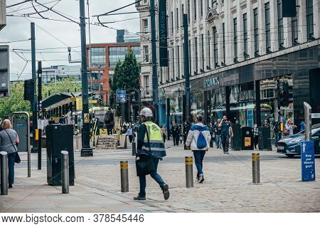 Manchester, England, Uk - 24 July, 2020 City Centre Of Manchester, People In Face Masks While Shoppi