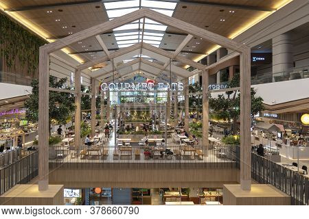 Nonthaburi Province, Thailand - 14 Jul 2020, The Mall Department Store (ngamwongwan Branch) Are Reno