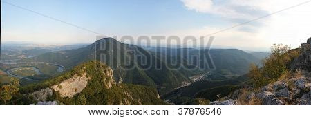 山