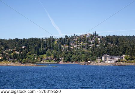 Residential Homes By The Ocean In The City Of Nanaimo During A Sunny Summer Day. Taken In Vancouver 