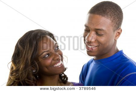 Młody czarny, kilka uśmiecha się do siebie