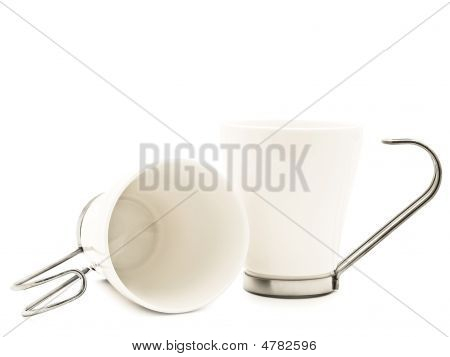 Twee witte moderne Cups