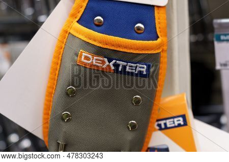 Tyumen, Russia-may 05, 2023: Dexter Brand Was Created And Is Still Being Developed By The Adeo Group