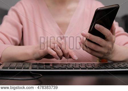 A Security Code To Access Your Data Online. Two-factor Authentication. Modern Authentication Technol