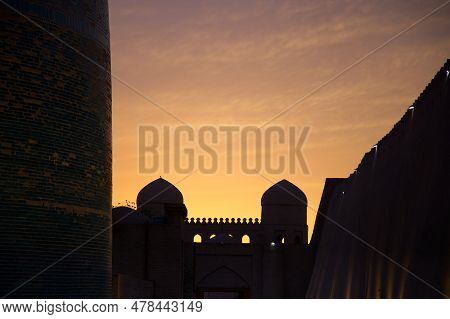 The Ota Darvoza At Sunset In Khiva, Uzbekistan. High Quality Photo