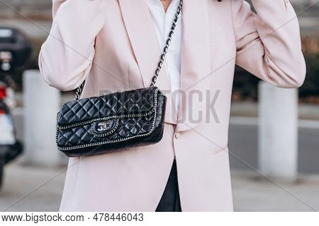 Milan, Italy - January, 13, 2023: Woman Wears Chanel East West Chain Around Flap Bag, Street Style D