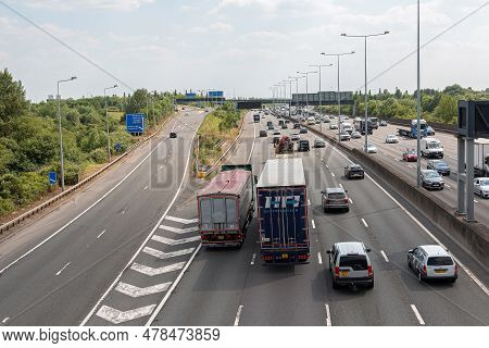 London, Uk - June 14, 2023: Heavy Traffic On The Busiest British Motorway M25.