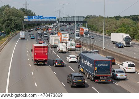 London, Uk - June 14, 2023: Heavy Traffic On The Busiest British Motorway M25.