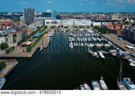 Yachts At The Oldest Harbor District Eilandje Of Antwerp City - Waterfront Marina Promenade, Belgium