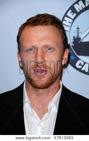 Kevin McKidd  at 'One Splendid Evening' to benefit VH1 Save The Music Foundation. Carnival Splendor, Port of Los Angeles, San Pedro, CA. 03-26-09