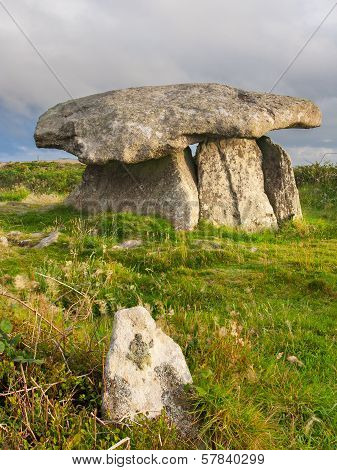 Chun Quoit Cornwall England Uk
