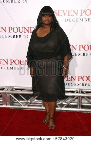 Octavia Spencer   at the Los Angeles Premiere of 'Seven Pounds'. Mann Village Theatre, Westwood, CA. 12-16-08