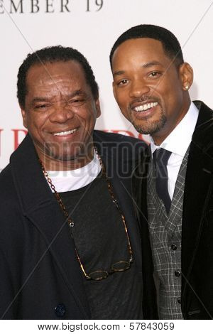 John Witherspoon and Will Smith   at the Los Angeles Premiere of 'Seven Pounds'. Mann Village Theatre, Westwood, CA. 12-16-08