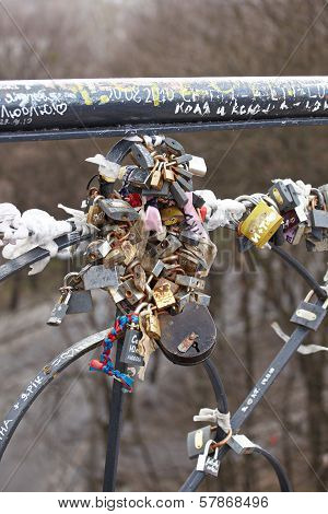 Bolt On The Bridge, Kiev