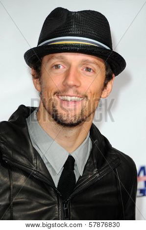 Jason Mraz  at the 2009 Musicares Person of the Year Gala. Los Angeles Convention Center, Los Angeles, CA. 02-06-09