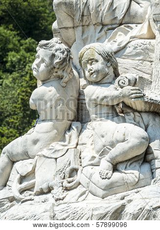 Nimes, Park