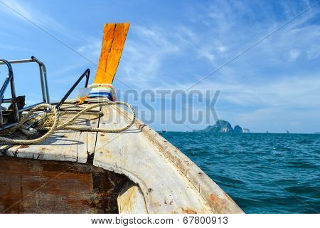 Long Tail Boat Head