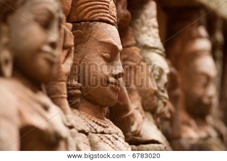 Kambodży rzeźby z kamienia