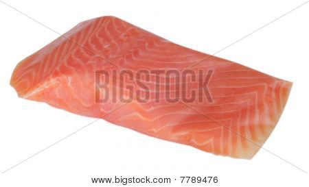 Pezzo di filetto di pesce rosso isolata On White