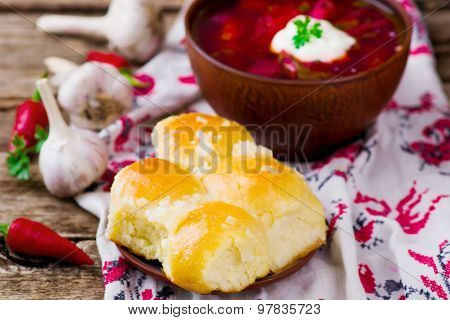 Pampushki ,the Traditional Ukrainian Pastries