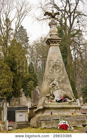 Stará socha muzeum Lyčakovský hřbitově ve Lvově, Ukrajina
