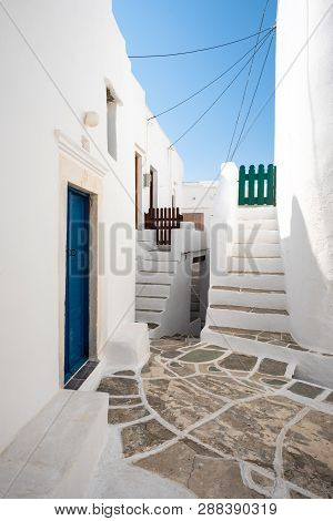 Sifnos, Greece - September 11, 2018: White Architecture Of Kastro, The Ancient Capital Of Sifnos. Cy