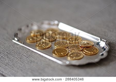 Arras Gold Wedding Coins On Silver Tray
