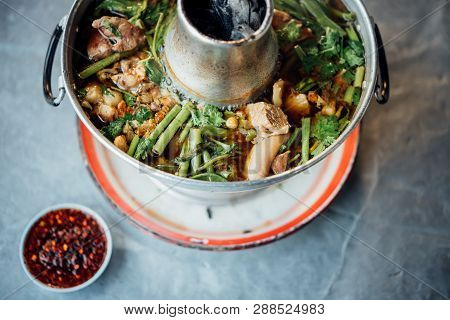 Braised Beef Clear With Meat Tendon Soup Stew