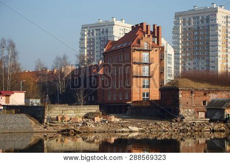 Old Pre-war Historical Houses Of German Construction And Russian Modern Building In Kaliningrad (for