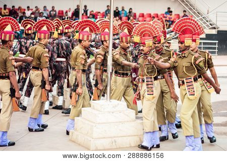 Petrapole-benapole, Bangaon, West Bengal, 5th Jan, 2019: Joint Retreat Ceremony, Military Parade Sho