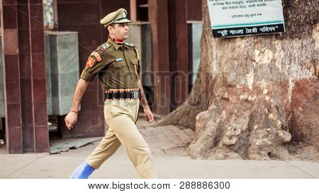 Petrapole-benapole, Bangaon, West Bengal, 5th Jan, 2019: Joint Retreat Ceremony, Military Parade Sho