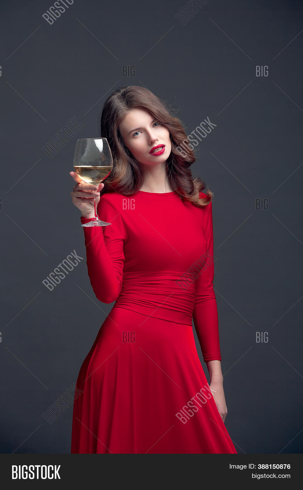 red dress on tonight vine