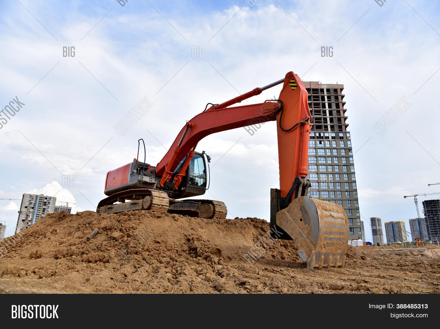 Digging Pit Foundation Image & Photo (Free Trial) Bigstock