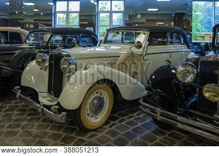 Arkhangelskoe, Russia - August 27, 2020: Retro Car Maybach Sw Type In The Vadim Zadorozhny Museum Of