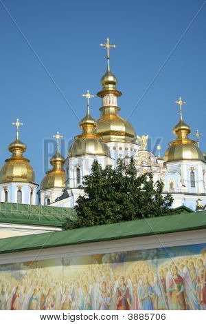 Katedra St. Michael\.