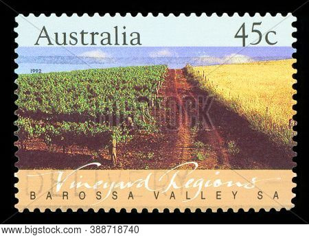 Australia - Circa 1992: A Stamp Printed In Australia Shows The Barossa Valley, Vineyard Regions, Sou