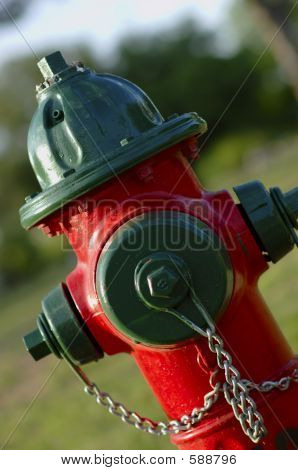 Požární Hydrant - červená a zelená