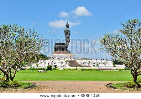Buddha Image At Phutthamonthon