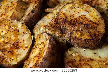 Potatoes Topped with Spices