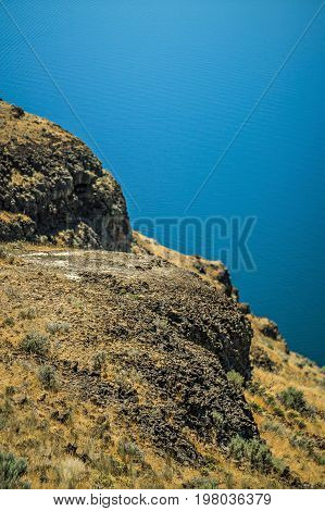 Wanapum Lake Colombia River Wild Horses Monument Canyons