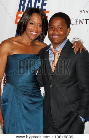 LOS ANGELES - APR 29:  Regina King and son arriving at the 18th Race to Erase MS Event at Century Plaza Hotel on April 29, 2011 in Century City, CA..