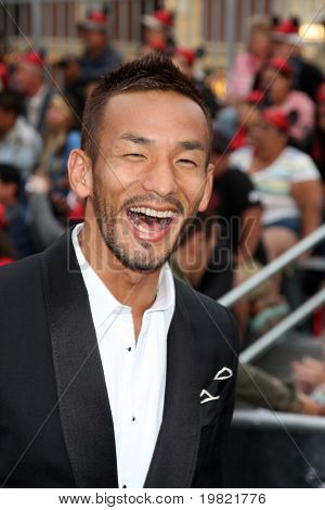ลอสแองเจลิส - 7 พฤษภาคม: Hidetoshi นากาตะมาถึงที่ 