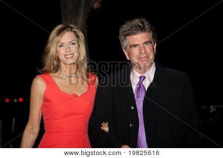 NEW YORK - 21 aprile: Presidente e CEO di Viacom Tom Freston con ospite frequenta la parte di Vanity Fair