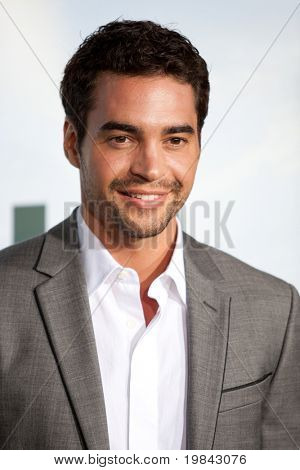 WESTWOOD, CA. - 8 Mart: Ramon Rodriguez savaş Columbia Pictures galasında geldi: Los Angele