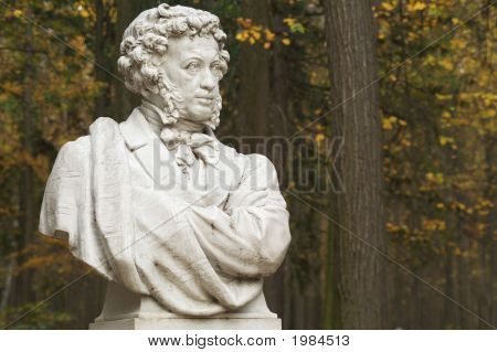 Büyük Rus yazar ve şair A.S.Pushkin Anıtı