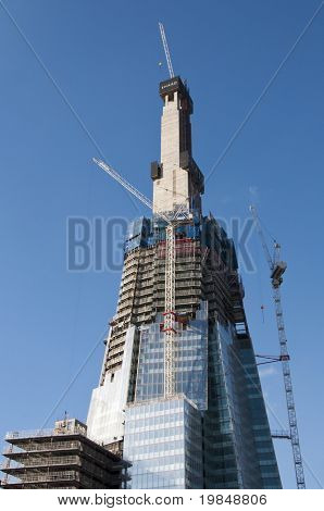 工事完了月、2012 年のためのロンドン - 2 月 8 日: シャード ロンドン ブリッジ タワー