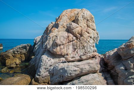 Th rock formation shape like human face smiling in unknown island of Arnhem land of Northern territory, Australia.