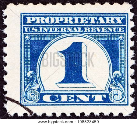 USA - CIRCA 1919: A stamp printed in USA shows 1 Cent Internal Revenue, circa 1919.
