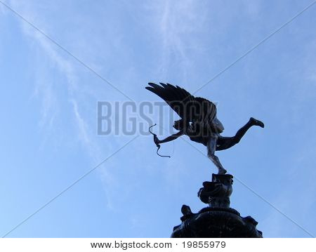 Eros v piccadilly, Londýn